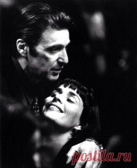 Не дайте одиночеству толкнуть вас в объятия человека, к которому не лежит душа.
Рано или поздно эти объятия вас задушат.