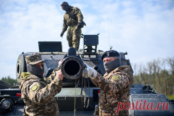 На запорожском направлении уничтожена спецгруппа украинских боевиков. Порядка 30 человек были замечены в районе населенных пунктов Жеребянки и Пятихатки.