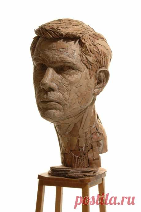 Удивительные скульптуры из картона