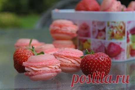 Macarons &quot;Клубничный дайкири&quot;