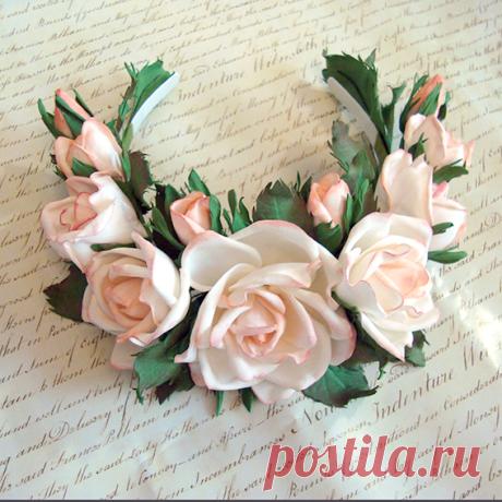 Ободок с розами из фоамирана.