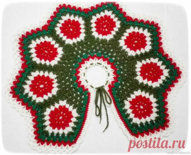 МК Яркая вязаная крючком юбка для ёлочки! DIY Bright crochet skirt for Christmas tree! | Новогодний декор К Новому году я решила связать юбку для нашей искусственной ёлки, чтобы спрятать её пластиковые невзрачные ножки. Мне понравилась идея юбки из отдельных фрагментов с последующей их обвязкой. Я выбрала яркие цвета для такой юбки, вы можете взять любые другие на свой вкус. Если вы умеете...
