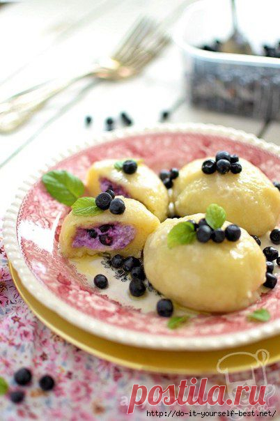 Польская кухня: клецки с творогом и ягодами