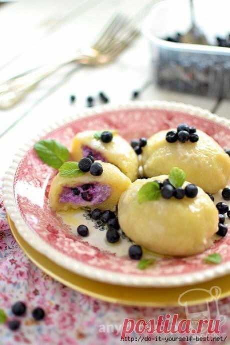 Польская кухня: клецки с творогом и ягодами