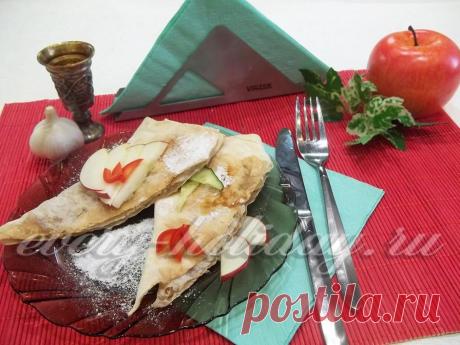 Запеченные яблоки в лаваше