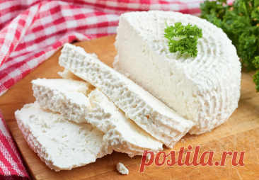 Проще не бывает: готовим дома без сложных приспособлений адыгейский сыр