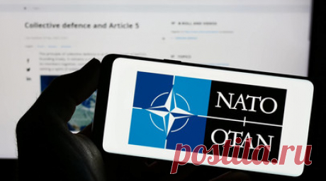 В НАТО признали, что запросы Украины по оружию превышают возможности альянса. Глава Военного комитета НАТО адмирал Роб Бауэр признал, что запросы Украины по оружию и боеприпасам превышают возможности альянса. Читать далее