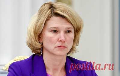 В России не планируют применять госрегулирование цен на сливочное масло. Производство молока по итогам 2024 года ожидается на уровне более 34 млн тонн, сообщила министр сельского хозяйства РФ Оксана Лут