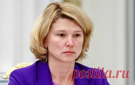 В России не планируют применять госрегулирование цен на сливочное масло. Производство молока по итогам 2024 года ожидается на уровне более 34 млн тонн, сообщила министр сельского хозяйства РФ Оксана Лут