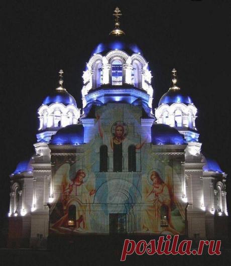 С ПРАЗДНИКОМ СВЕТЛОЙ ТРОИЦЫ МОИ ДРУЗЬЯ! | Познавательный сайт ,,1000 мелочей&quot;