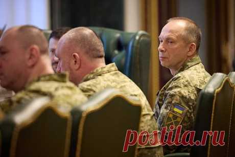 Полиция Украины расследует десятки дел о коррупции в армии. Директор национального антикоррупционного бюро Украины Семен Кривонос заявил, что ведомство расследует 60 дел по преступлениям в сфере обороны страны, связанных с закупками вооружения бронетехники, питания и одежды в 2022-2023 годах, используя, по его заявлению, помощь иностранных партнеров Украины.