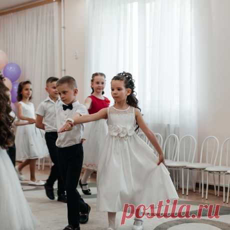 💌 Выпускные альбомы, где каждая фотография олицетворяет вашего ребенка
🤩 Персональный подход 📸 Профессиональный фотограф 💖 Доступные цены
🌍 Работаем по Санкт-Петербургу и Ленинградской обл. 📞 +7(921)580-40-01
