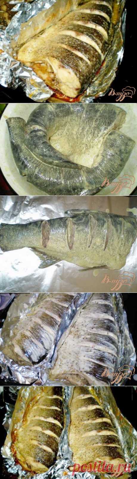 Маринованная рыба, запеченная в фольге.