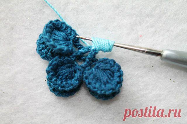 Цветочек от Татьяны Вашиной вдогонку к листочку.