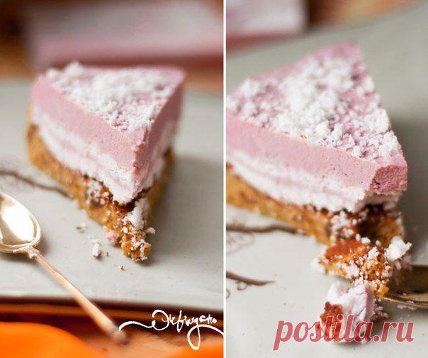 Торт "Ириска со взбитыми сливками".