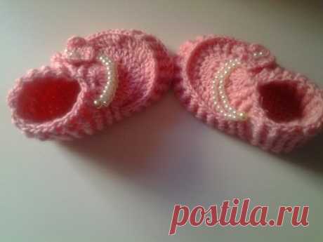 zapatitos (patucos) de bebe a crochet parte 1  10000 gracias !