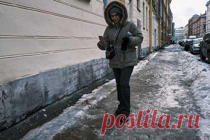 В Петербурге подготовили тонны соли