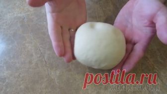 Манду - корейские пирожки Это надо готовить! Очень вкусно получилось, тесто отличное! А начинка, просто песня! Два вида мяса, тонкий привкус чеснока, сочность от грибов и лука! Обязательно попробуйте корейские пирожки - манду! Кстати рецепт очень популярный, манду можно варить в бульоне, на пару, а мы пожарим! Начнем...