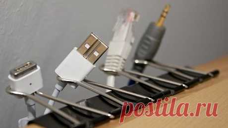 Messy cords? Use binder clips as cable catchers - Holy Kaw!