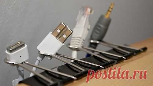 Messy cords? Use binder clips as cable catchers - Holy Kaw!