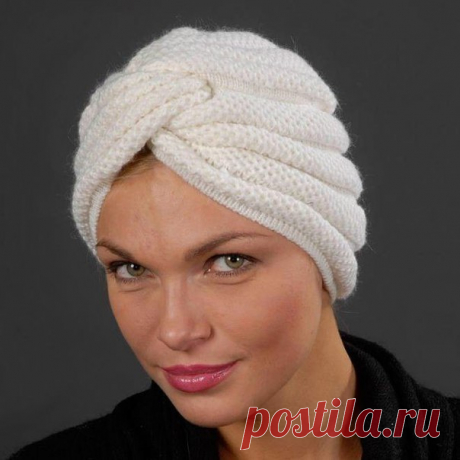 Как связать чалму
#спицы #вязаная_шапка
Оригинальная вязаная шапочка-чалма многим к лицу. Она придаст неповторимости, колорита и некоей 
загадочности вашему образу. Вы точно не останетесь незамеченной.
Показать полностью…