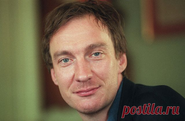 Дэвид Тьюлис (David Thewlis)
-  20 марта, 1963