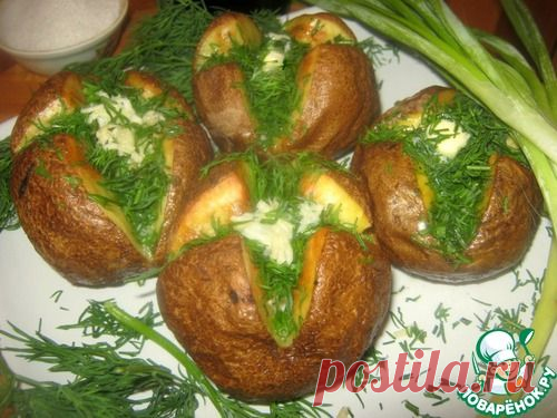 Картошка с чесноком и зеленью - кулинарный рецепт