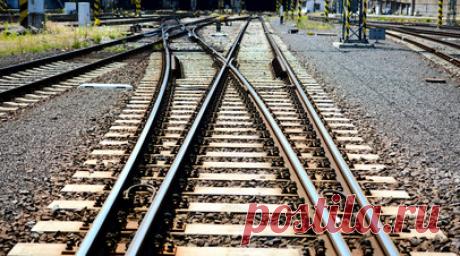 В Крыму заявили об отсутствии повреждений железнодорожной инфраструктуры. Инфраструктура железной дороги в Крыму в результате ЧП на складе под Джанкоем не повреждена. Читать далее