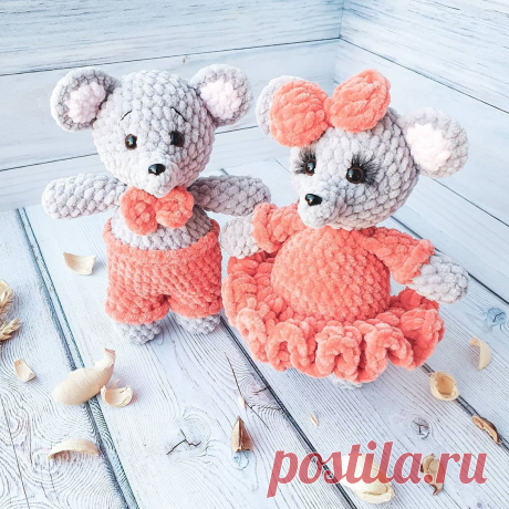 PDF Мышата крючком. FREE crochet pattern; Аmigurumi animal patterns. Амигуруми схемы и описания на русском. Вязаные игрушки и поделки своими руками #amimore - Мышь, мышка из плюшевой пряжи, плюшевый мышонок, крыса.
