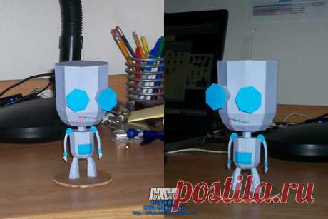 GIR Assembled Ok! I had a little free time yesterday after my second final, so I quick built this little guy! In case you don't recognize him, it's GIR from the cartoon Invader Zim. The PDF is complete with one ...