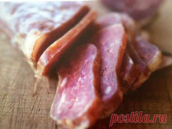 Готовим домашнюю итальянскую сыровяленую колбасу Сопрессату. | Milano Ricci — ресторан итальянской кухни