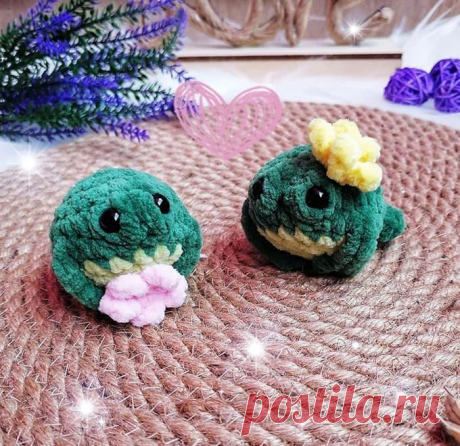 Лягушка с цветочком крючком. Амигуруми схемы и описания. Автор: Plush Dream | IRINELY.ART