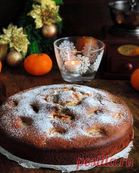 Кекс с мандаринами и изюмом 

Ингредиенты: 

Мука — 200 г 
Показать полностью…