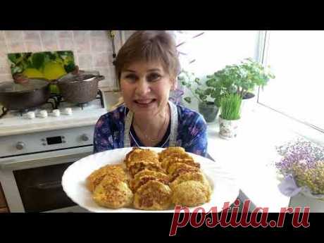 Такие котлетки получаются нежнейшими внутри и очень вкусными.