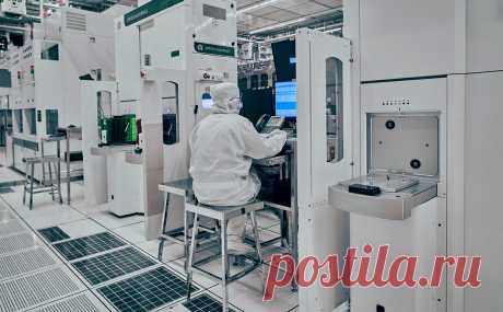 Bloomberg узнал о планах Nvidia отказаться от сделки на $40 млрд. Американская корпорация Nvidia готовится к отказу от поглощения британского производителя микрочипов Arm, сообщил Bloomberg. Сделка, которая могла стать крупнейшей в индустрии, встретила сопротивление регуляторов нескольких стран