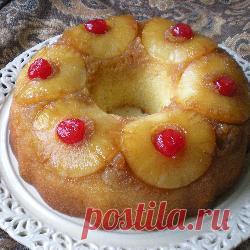 Пирог с консервированными ананасами