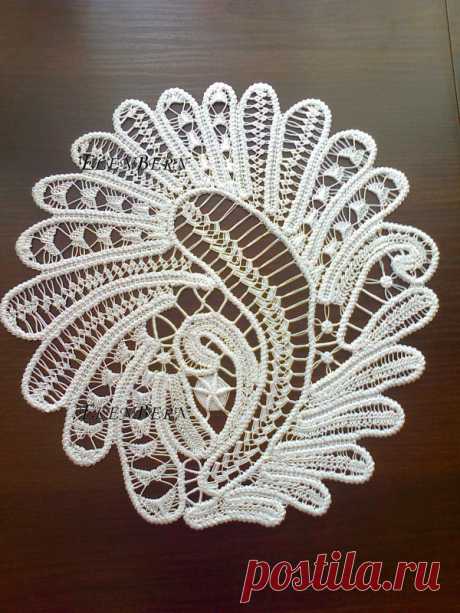 Салфетка №3 румынское кружево