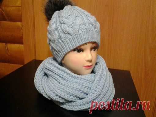 Шапка женская с помпоном