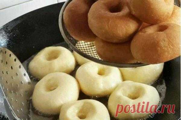 Обалденные пончики с начинкой или без тают во рту - Самые вкусные рецепты