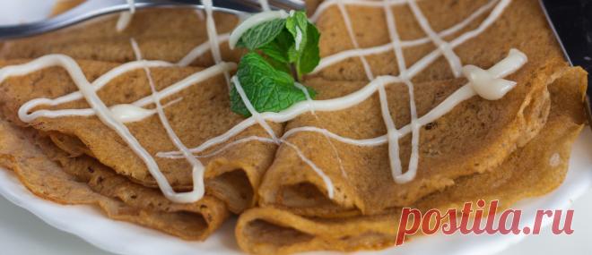АЖУРНЫЕ БЛИНЧИКИ НА МУКЕ ИЗ ЗЕЛЁНОЙ ГРЕЧКИ И БОРЖОМИ