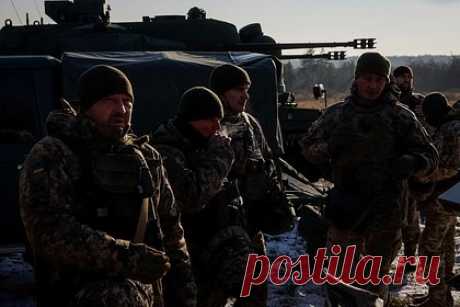 В Германии указали на неспосбность Запада победить Россию на Украине. Западные страны не могут победить РФ на Украине в военном плане. На неспособность превзойти Россию указал немецкий журналист Юлиан Репке на странице в соцсети X. Он написал, что если Запад не победит Россию на Украине, через несколько лет ему придется сражаться с ней на земле НАТО.