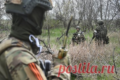 В ЮАР опровергли заявления посла США о поставках оружия России. Утверждения посла США в ЮАР Рубена Бригети о поставках оружия в интересах России от Южно-Африканской Республики не содержат никаких доказательств, посол представил свои заявления с опорой на недостоверные данные. Так в офисе президента ЮАР прокомментировали обвинения Вашингтона в адрес Претории.