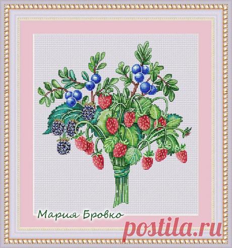 "Ягодный букет"
по рисунку Елизаветы Мякишевой https://www.instagram.com/miakishewaliza/
Размер в крестиках: 113х122 (примерно 21х23 см на 14-м каунте Аиды). Палитра ДМС/СХС и ПНК, 24 чистых оттенка + 10 блендов из них. Используются: только полный крест и бэкстич. 
Стоимость схемы до 27-го августа - 180 рублей (70 грн), потом - 250 рублей (95 грн). 
 Не обязательно ждать своей очереди в рассылке реквизитов, можете первыми писать мне, если Вы увидели новость о готовности схемы!