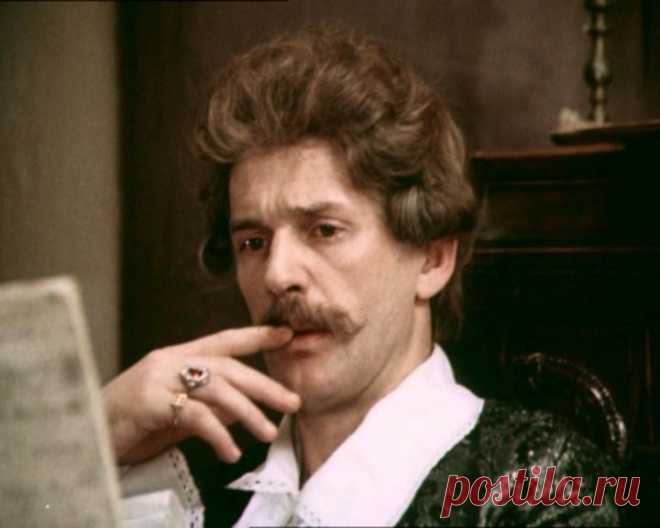 Александр Абдулов