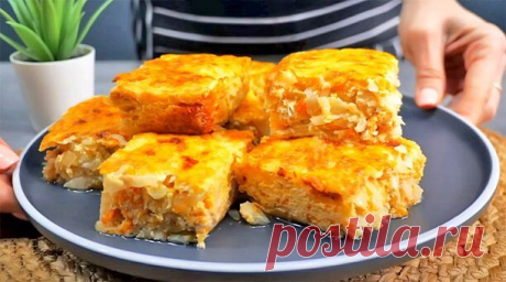Капустная запеканка с курицей
Запеканка из капусты с курицей - это отличное низкокалорийное блюдо, которое прекрасно подойдет как на обед, так и на ужин.

К/Б/Ж/У  95/8,2/5,1/4,1

Ингредиенты:
Капуста белокочанная - 500 г
Яйца (крупные) - 2 шт.
Лук репчатый - 80 г
Морковь (сырая) - 120 г
Куриное филе - 300 г
Сметана (любой жирности) - 50 г
Соль - 1,5 ч. л.
Перец чёрный молотый - по вкусу
Сыр твёрдый - 50 г
Приготовление запеканки:
Капусту нужно нашинковать как можно мельче...