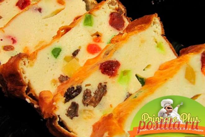 Нежнейшая творожная запеканка По этому рецепту запеканка получается нежная и очень вкусная. Готовьте вместе с нами! Ингредиенты: Творог любой жирности - 400 г Яйца - 2-3 шт. Сметана - 2 ст.ложки с горкой Манная крупа - 4 ст.ложки Сахар - 4 ст.ложки Сода негашеная - 1/3 ч.ложки Соль - 1/4 ч.ложки Ванильный сахар - 8 г Изюм - горсть или другие сухофрукты А также: Сметана - 2-3 ст.ложки для смазывания запеканки перед выпечкой Сливочное масло - 30 г для смазывания формы Сухари...