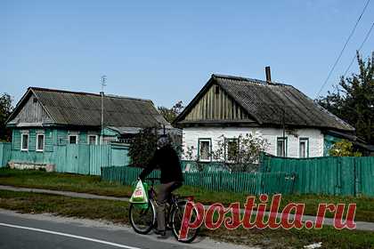 На Украине предложили изменить 20 русскоязычных названий населенных пунктов. На Украине нужно переименовать 20 русскоязычных названий населенных пунктов, потому что они не отвечают нормам языка. С таким предложением выступил уполномоченный по защите государственного языка на Украине Тарас Креминь в эфире телеканала «Украина-24». Речь идет, о названиях Северодонецк. Южноукраинск, Южное.
