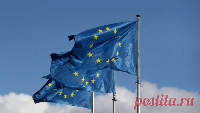 В Европарламенте игнорируют резолюции о дискриминации россиян. Евродепутат от Италии Франческа Донато заявила, что в Европарламенте предлагаются тексты резолюций, осуждающие ущемление прав и дискриминацию российских граждан в ряде стран, однако они игнорируются. Об этом она сообщила ТАСС. "Нам ...