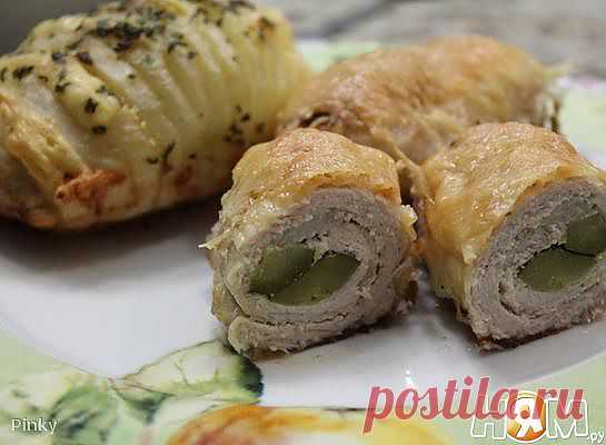 Мясные пальчики с маринованными огурчиками