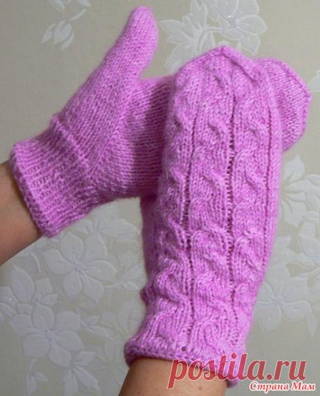 ВАРЕЖКИ С КОСАМИ С ИНДИЙСКИМ КЛИНОМ ДЛЯ БОЛЬШОГО ПАЛЬЦА.